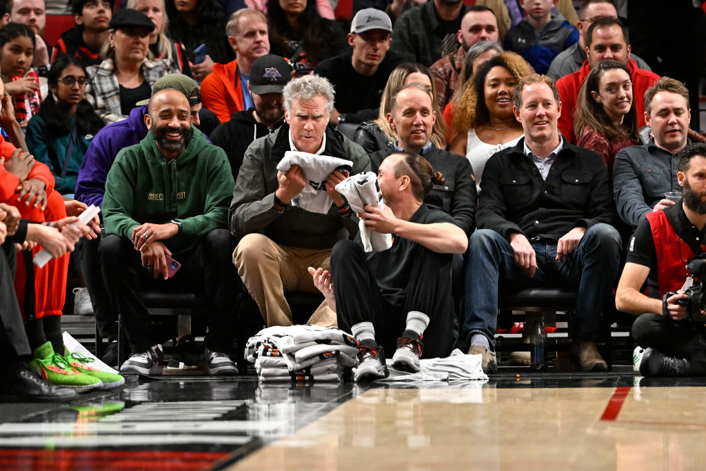 , Will Ferrell Sat Courtside In Portland and Chirped The Raptors &#8211; uBetMobile.com